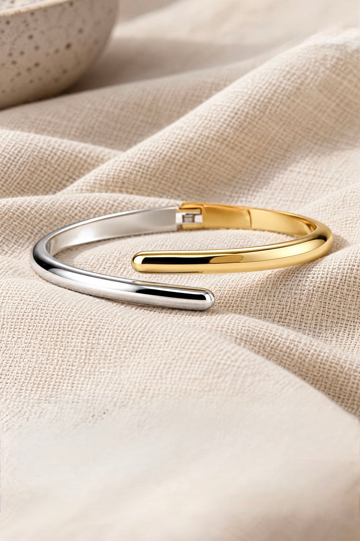 Duality Bypass Cuff | 18K Gold Plated Stainless Steel