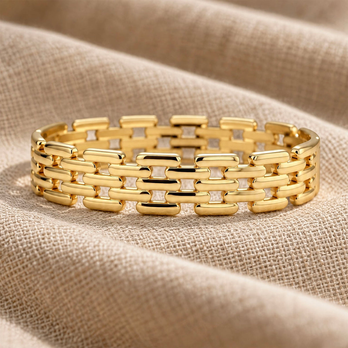 Grid Link Bracelet | Gold Plated Stainless Steel