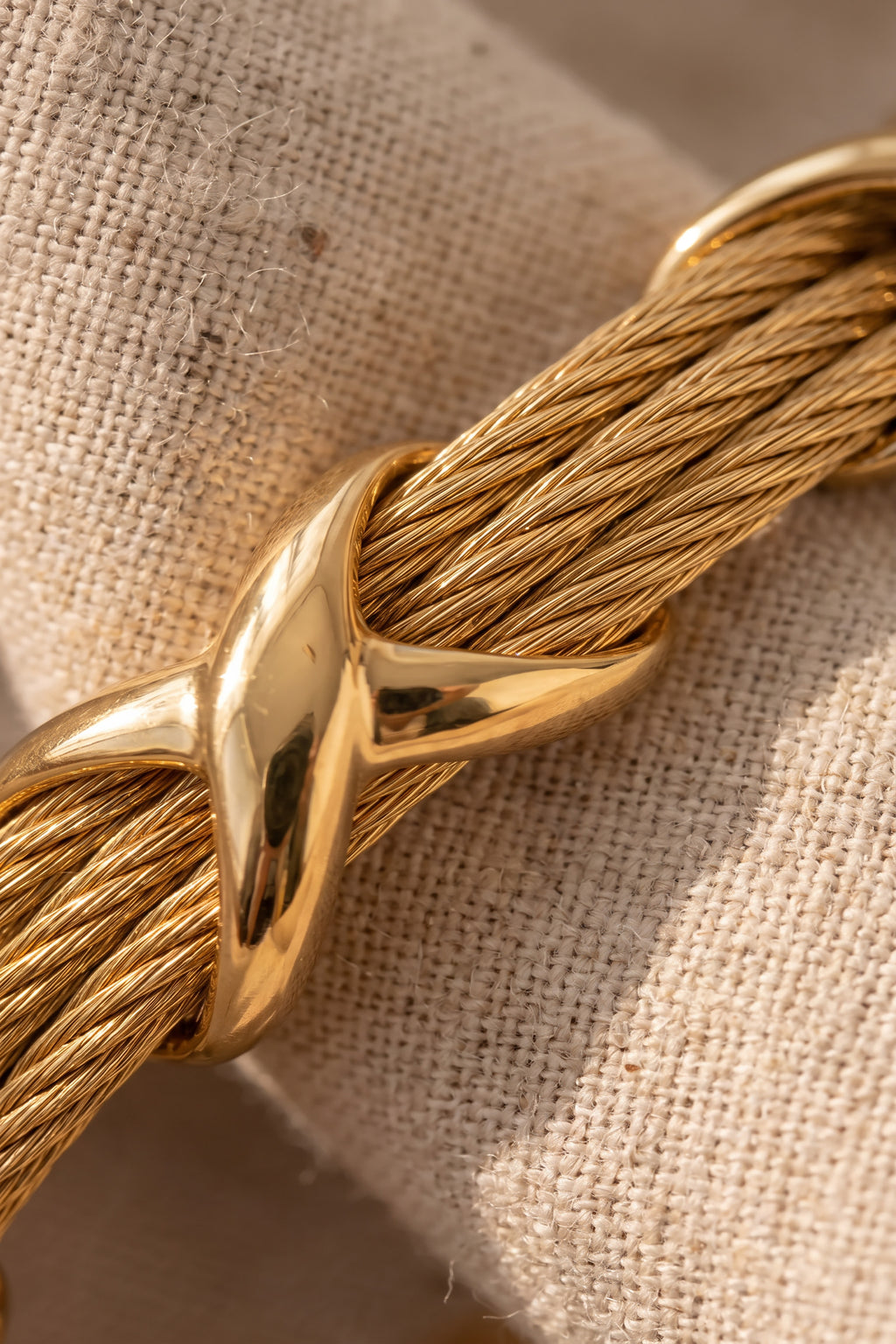 Cross Knot Cable Bracelet | Gold Plated Stainless Steel