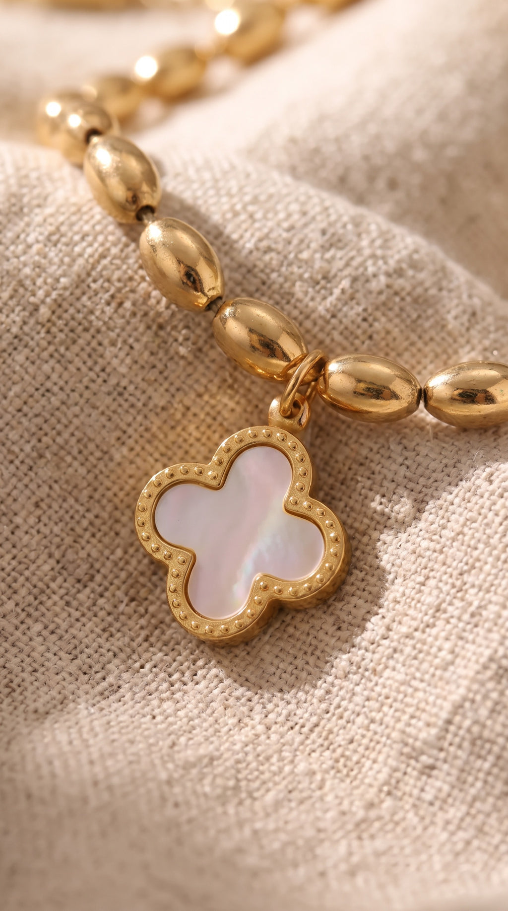 Lucky Clover Reversible Beaded Bracelet | Waterproof Gold Plated Stainless Steel & Mother of Pearl