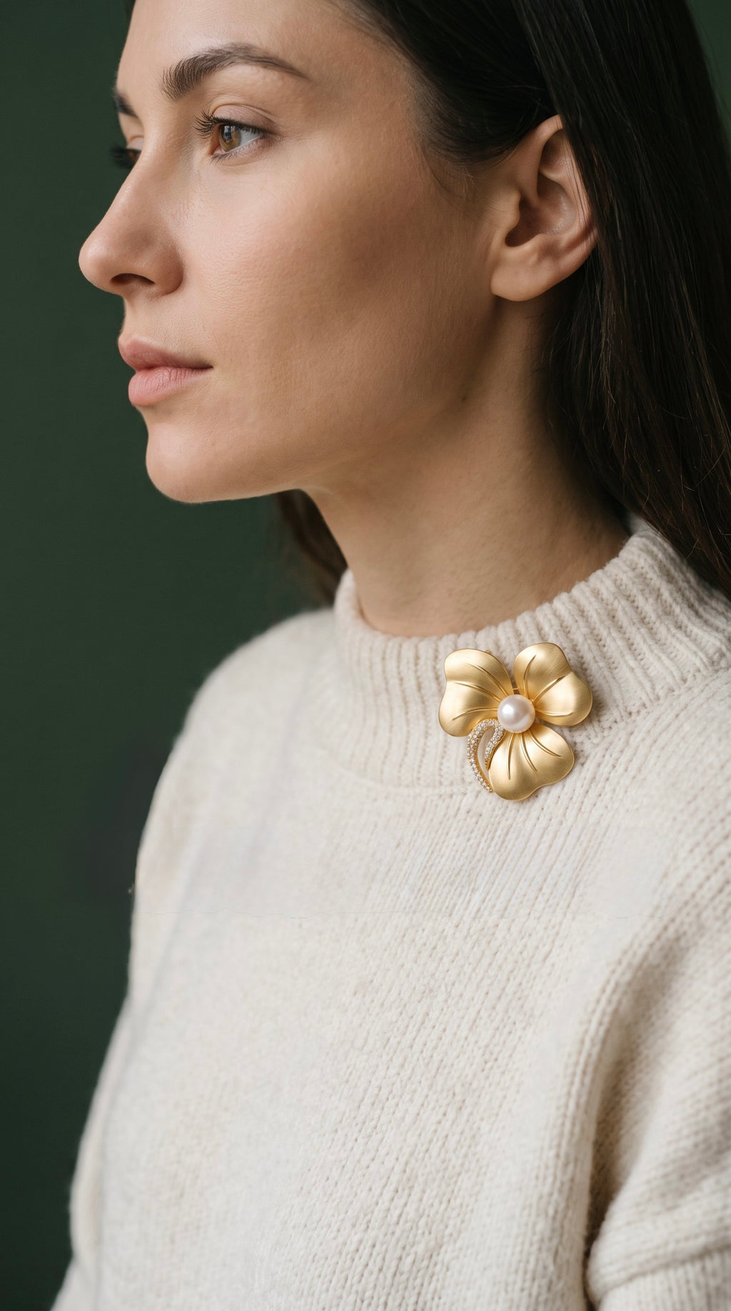 Golden Bloom Brooch – Gold-Plated Zirconia Flower Pin