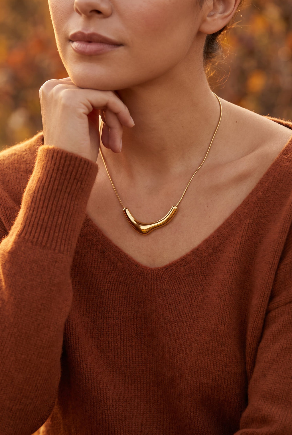 Curve Statement Necklace | 18K Gold Plated Sterling Silver