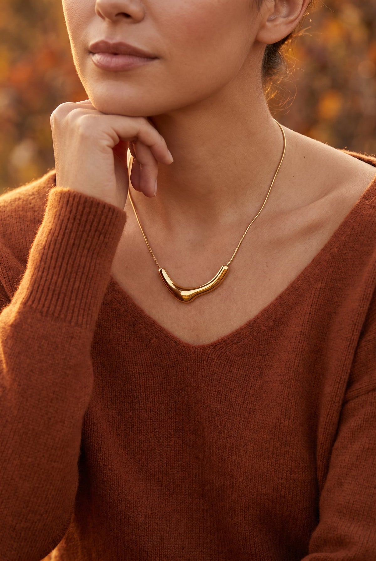 Curve Statement Necklace | 18K Gold Plated Sterling Silver