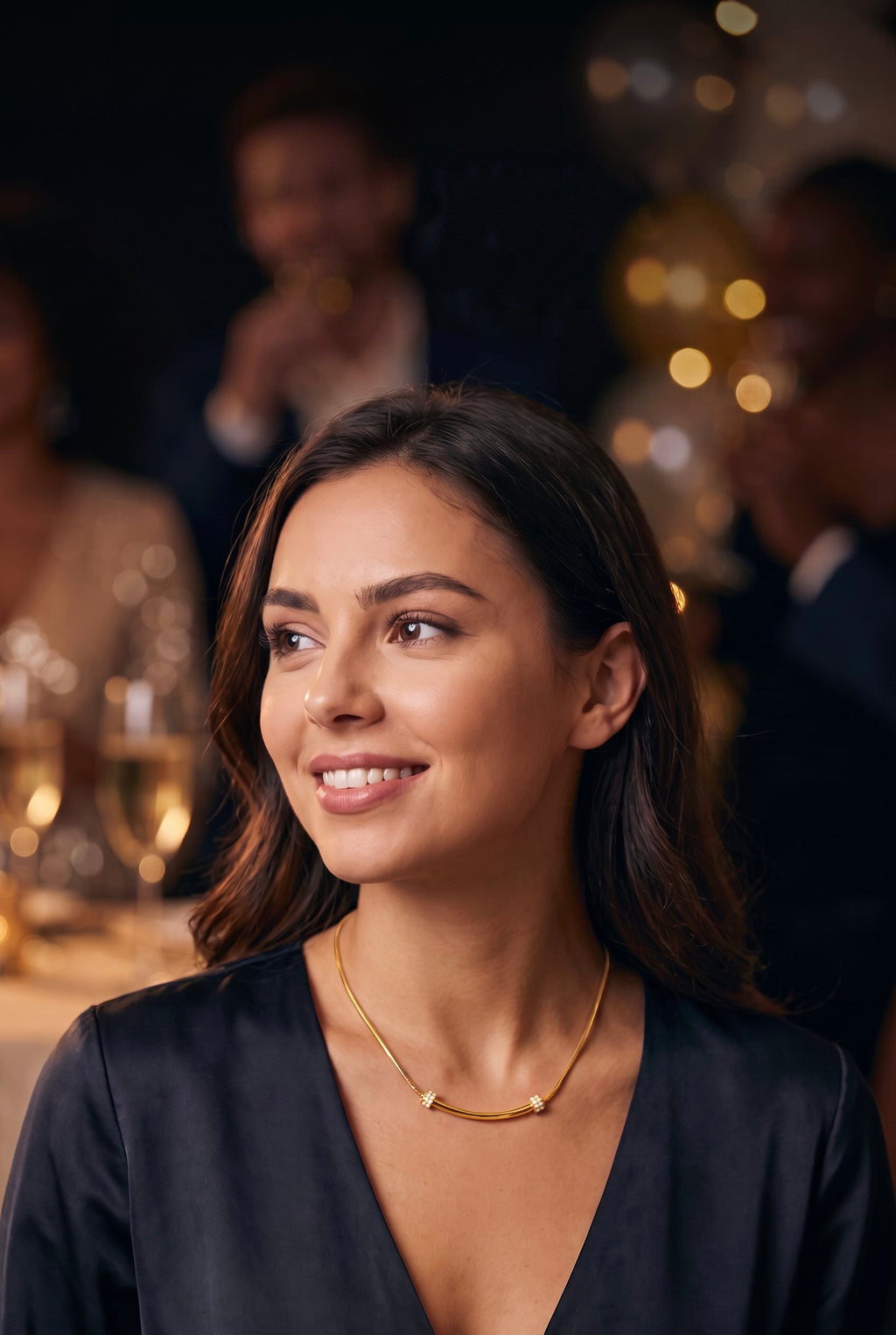 Curved Spark Bar Necklace | 18K Gold Plated Sterling Silver