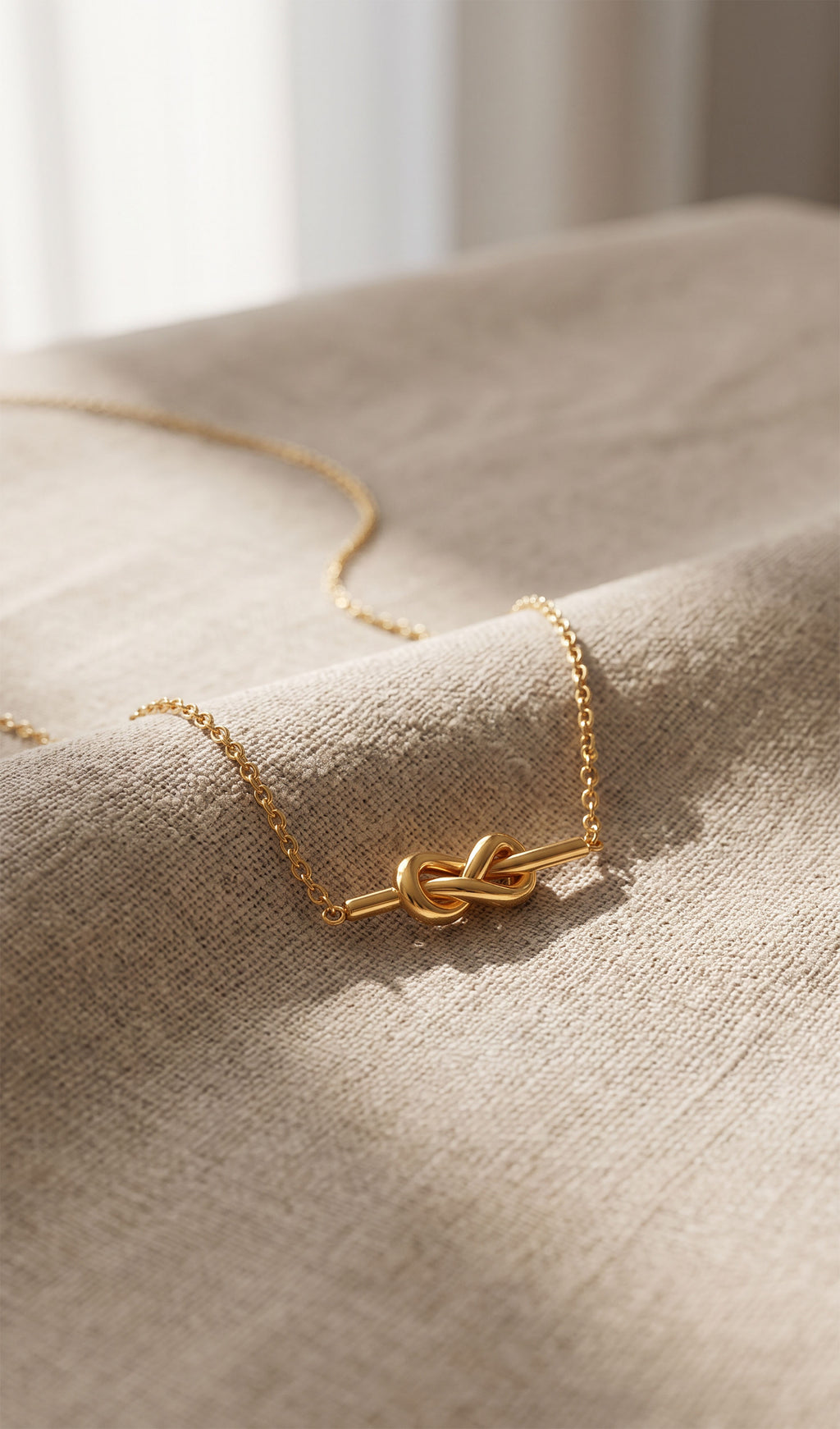 Unity Knot Necklace | Waterproof Gold Plated Stainless Steel