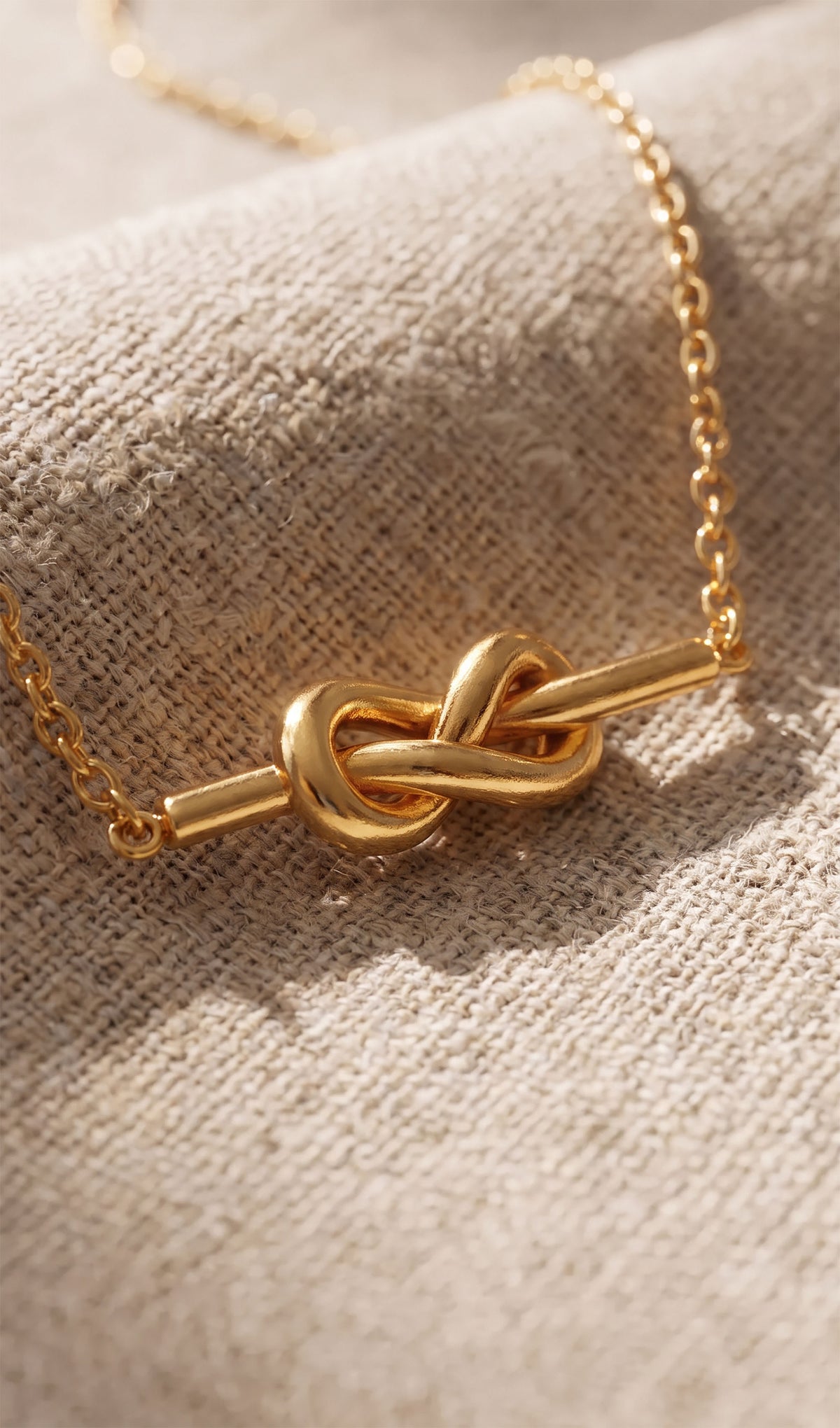Unity Knot Necklace | Waterproof Gold Plated Stainless Steel