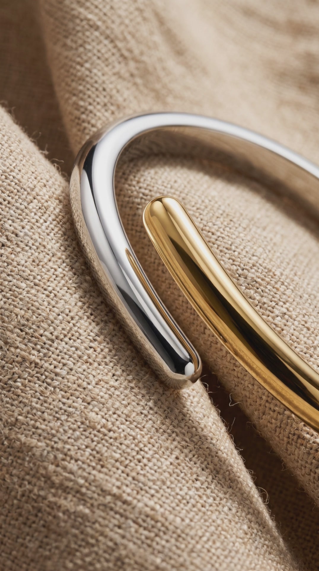 Duality Bypass Cuff | 18K Gold Plated Stainless Steel