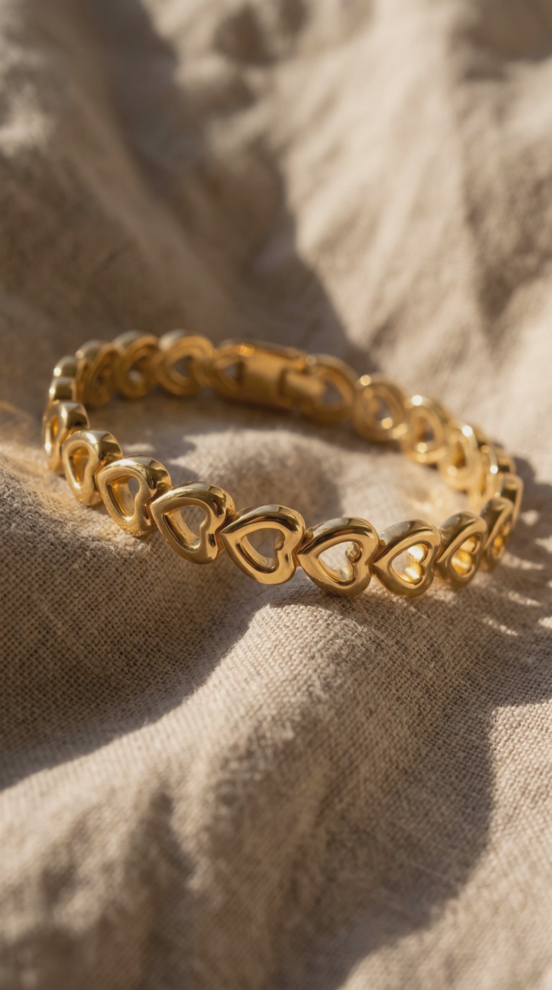 Linked Hearts Bangle | 18K Gold Plated Stainless Steel Interlocking Heart Cuff