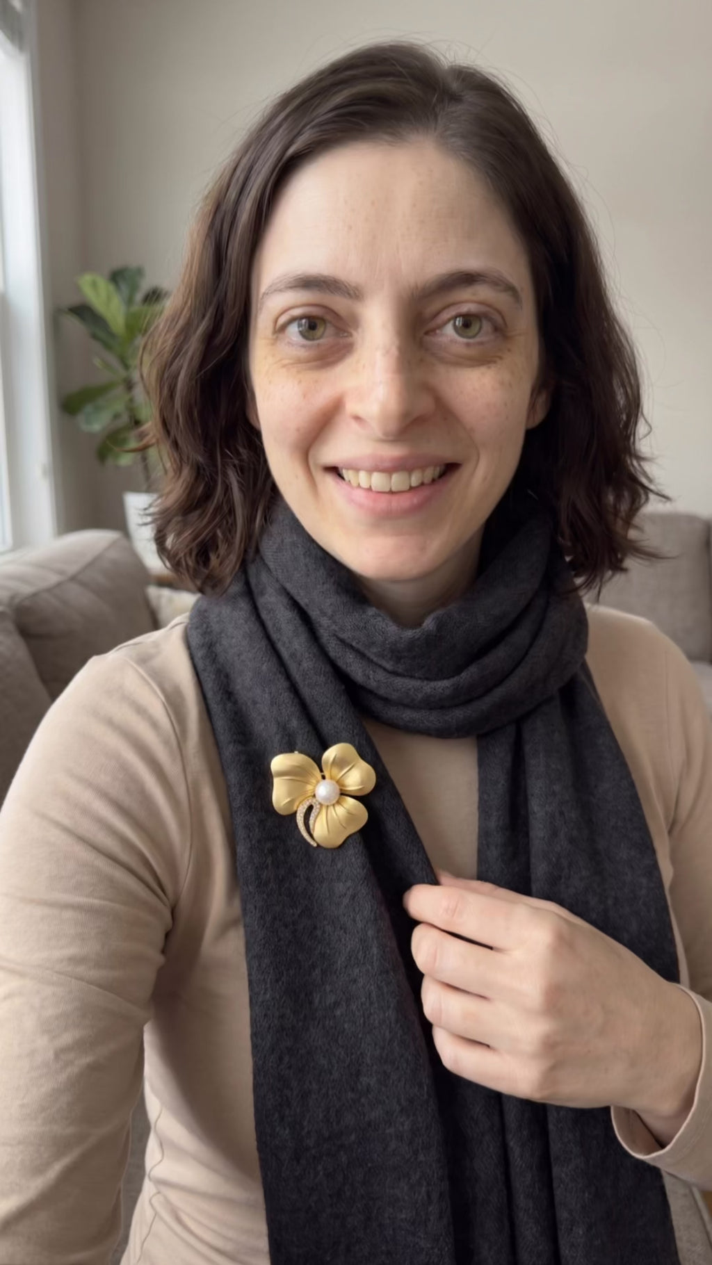 Golden Bloom Brooch – Gold-Plated Zirconia Flower Pin