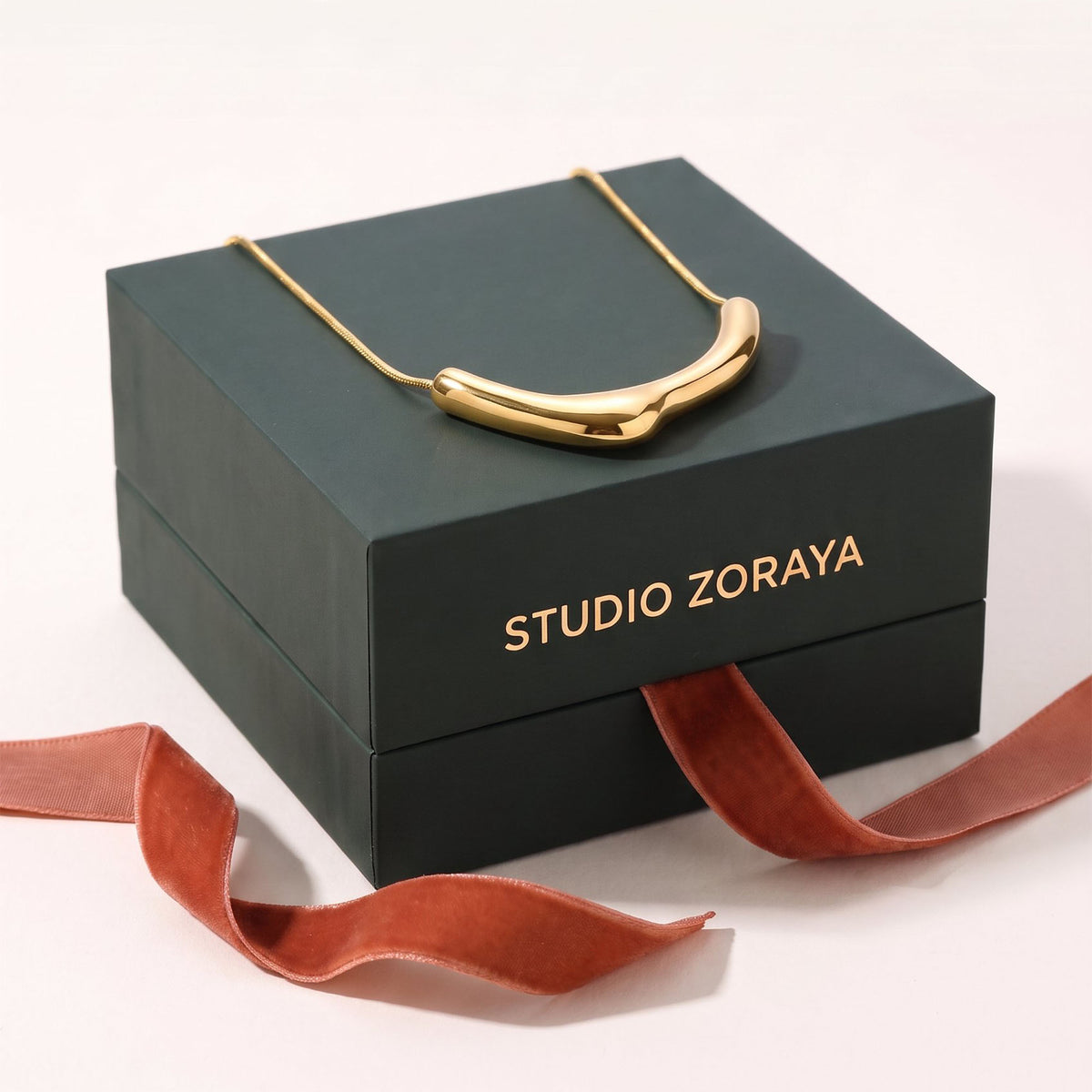 Curve Statement Necklace | 18K Gold Plated Sterling Silver